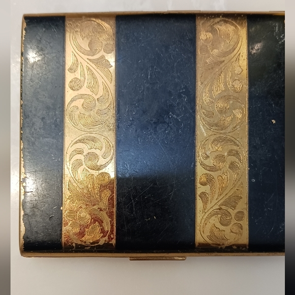 Vintage Elgin American Cigarette Case Gold Tone Finish Art Deco Made in USA - Picture 8 of 8